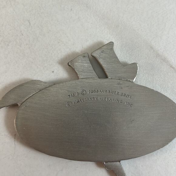 Harry Potter Vintage Quiddich Hogwarts Golden Snitch Metal Keychain - Picture 4 of 5